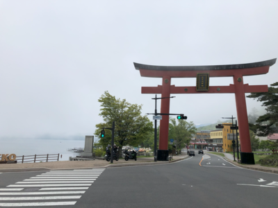 0528中禅寺湖鳥居.png