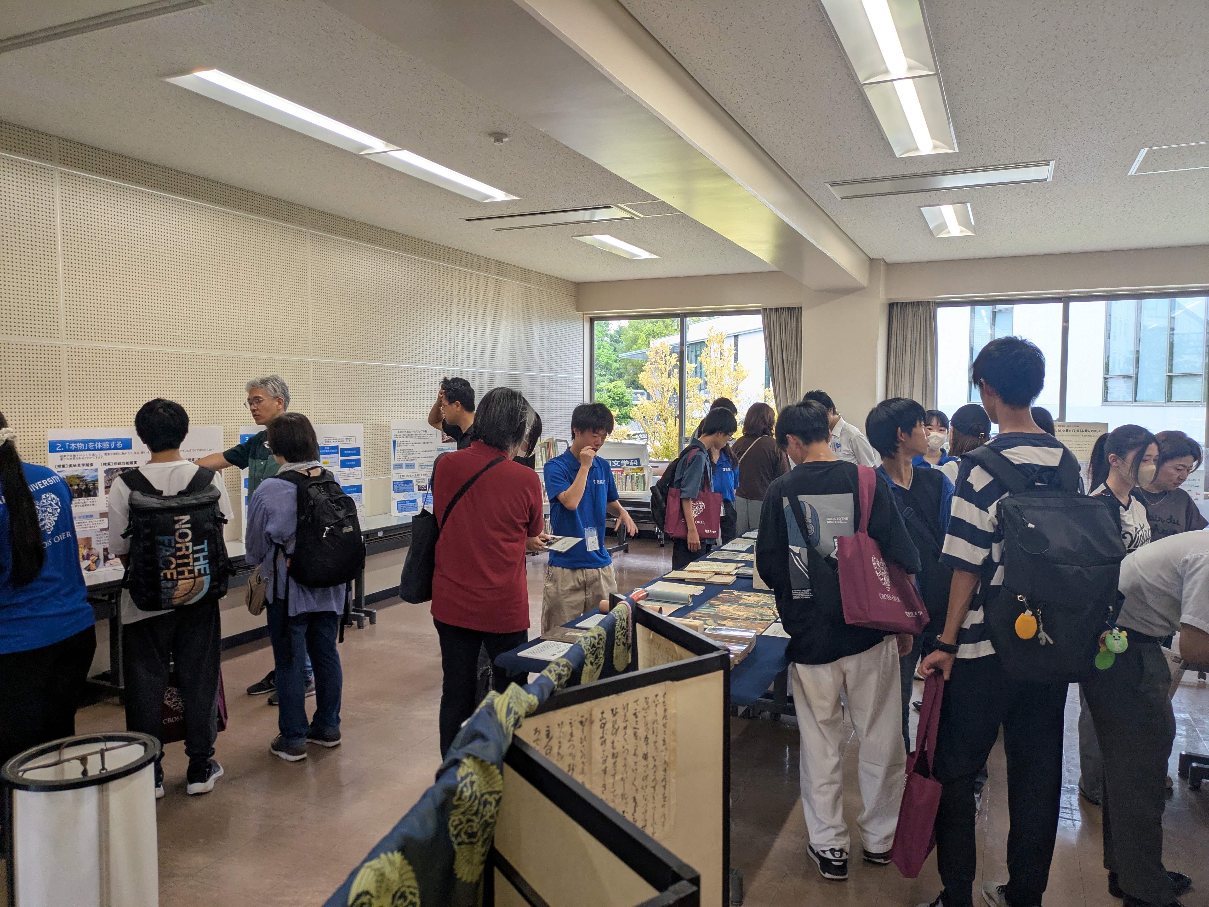 展示解説２.jpg