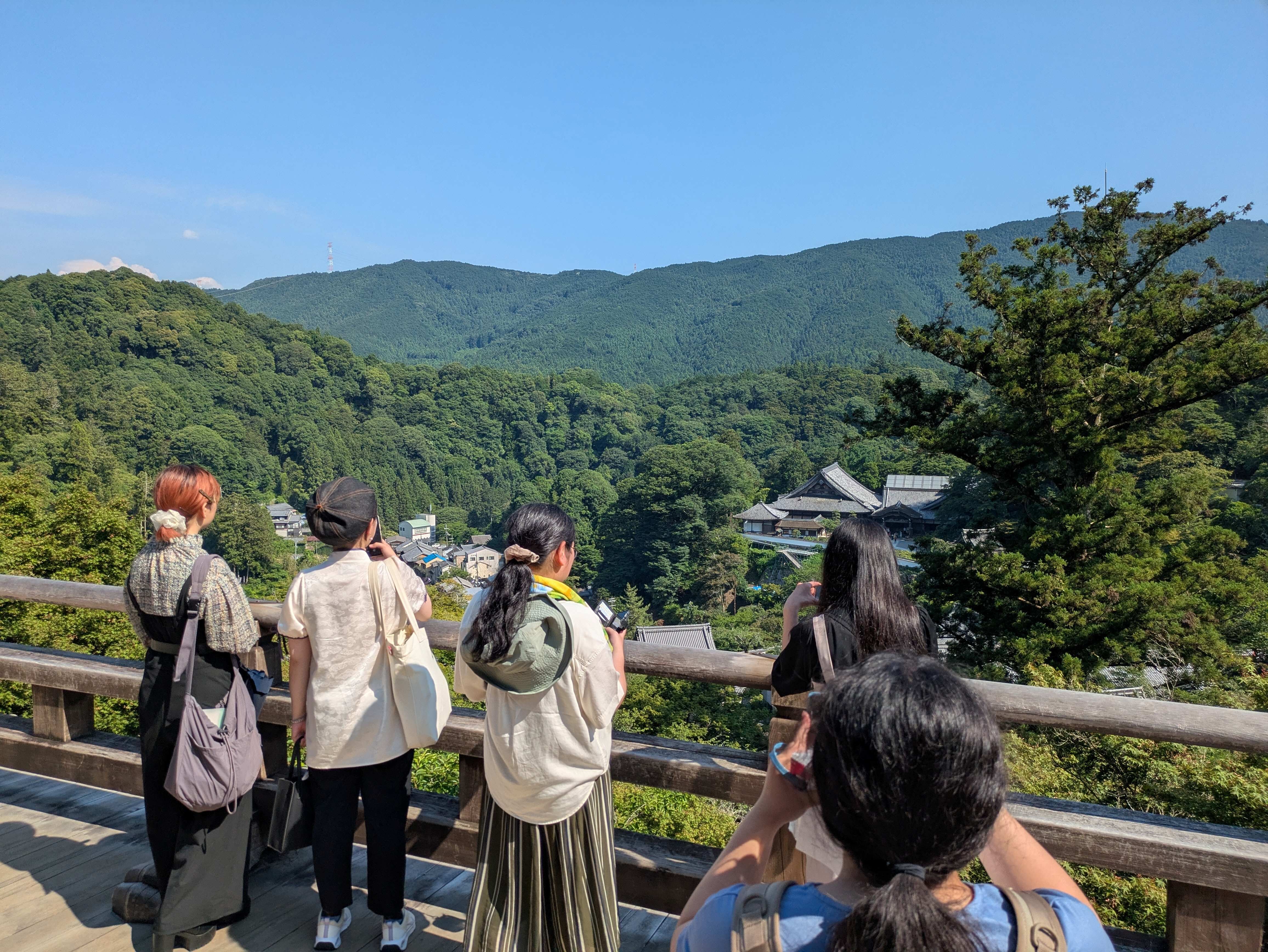 長谷寺舞台２.jpg